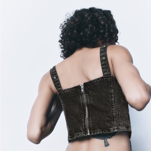 ZARA TRF BUCKLED DENIM TOP - Picture 4 of 9